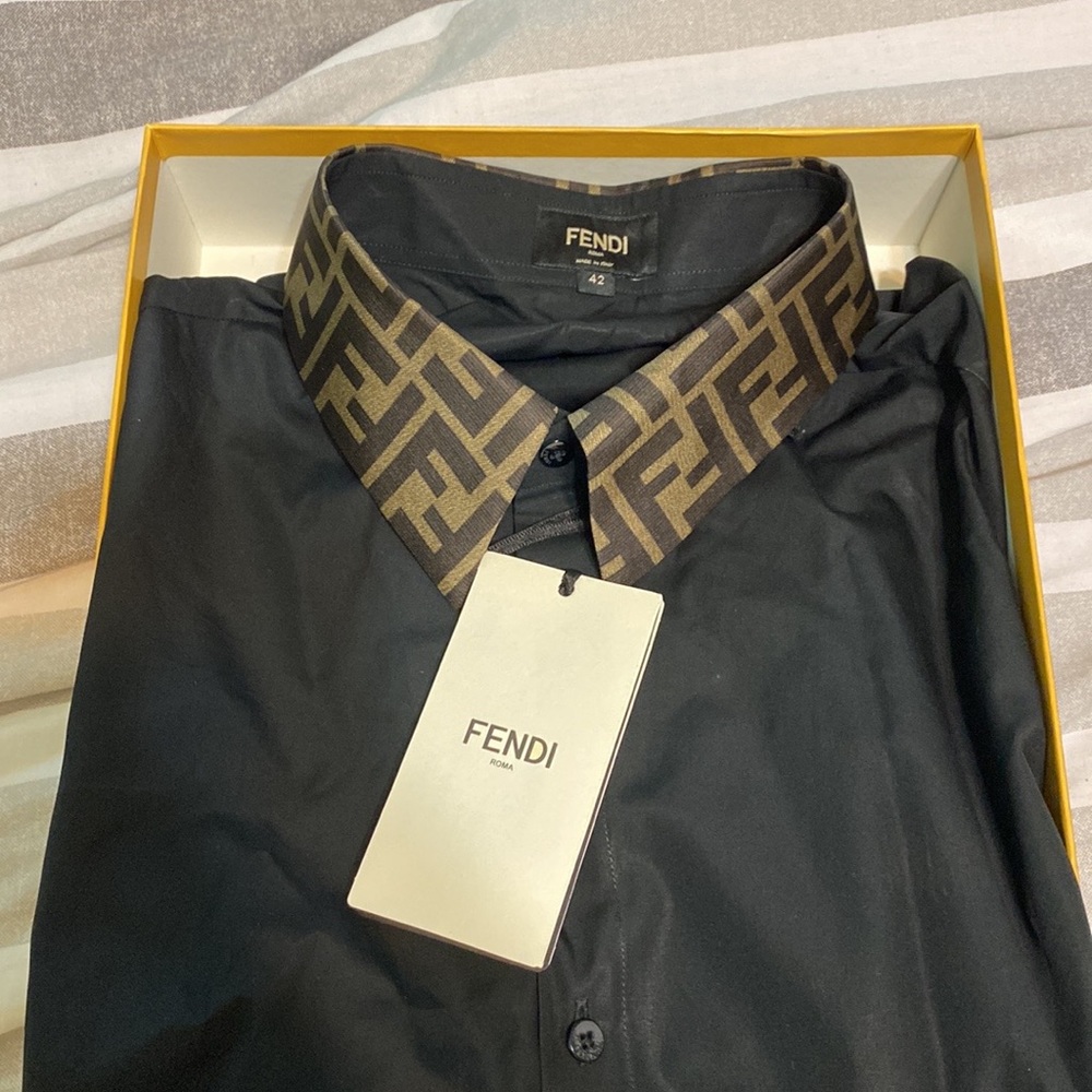 Mens Fendi 🔥🔥🔥🔥🔥